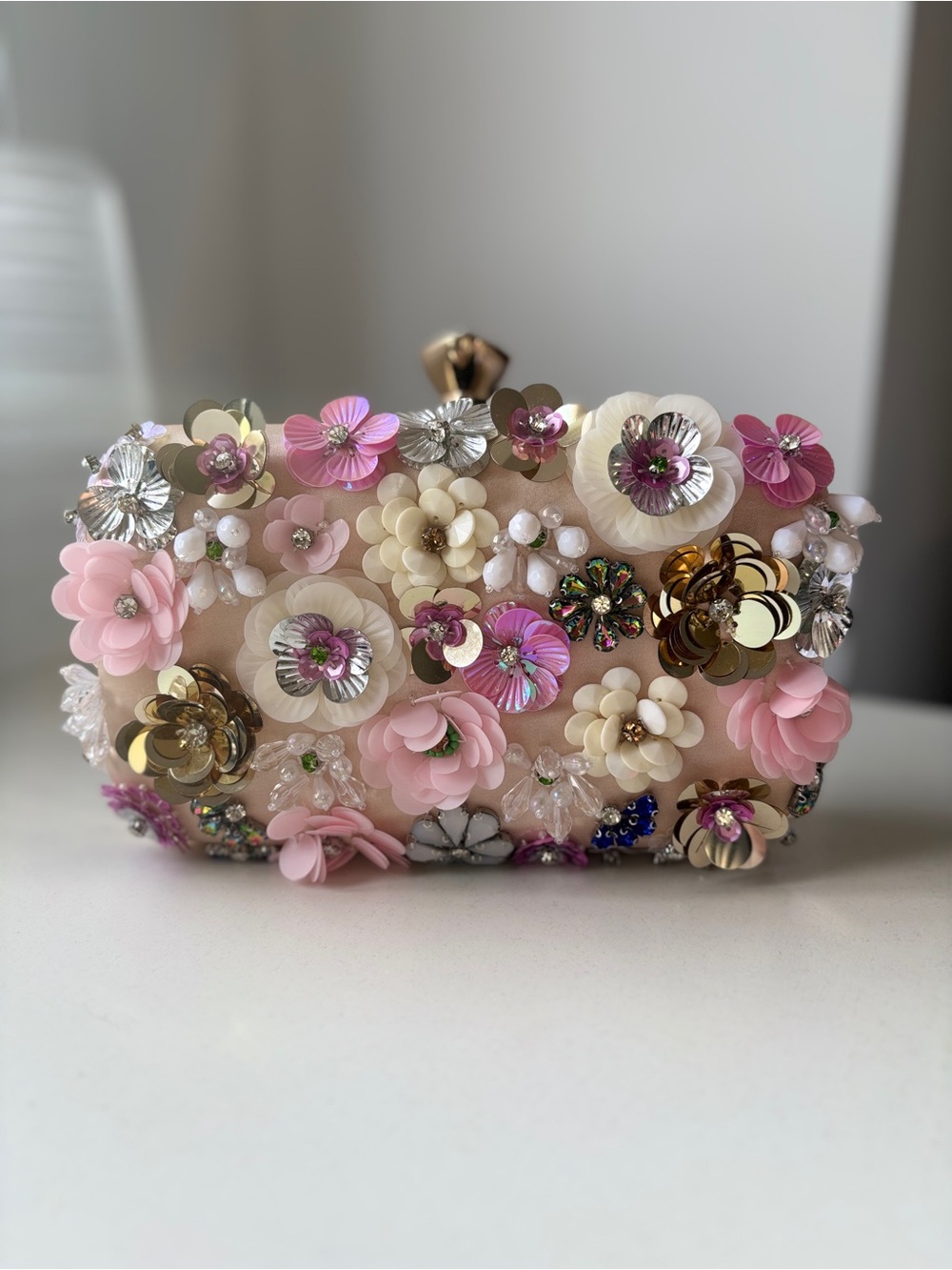 3D Floral Embellished Clutch Bag - Pink & Cream